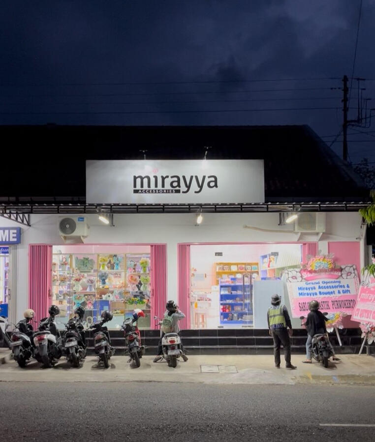 Mirayya Accessories